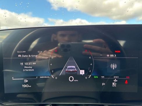 Used 2025 Audi A5 2.0T Prestige image 16