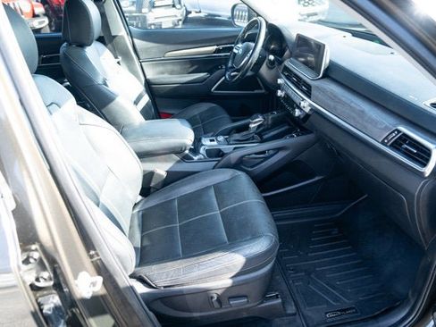 Used 2021 Kia Telluride EX w/ EX Premium Package image 39