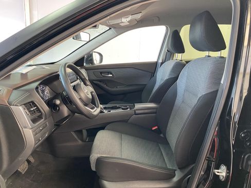 Used 2023 Nissan Rogue SV AWD/4WD image 19
