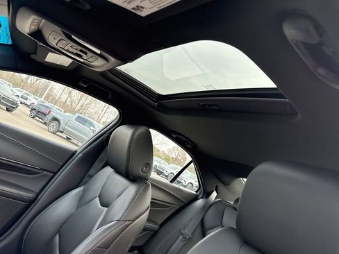 Used 2022 Cadillac CT4 V Blackwing w/ Carbon Fiber 1 Package image 12