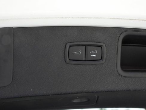 Used 2017 Porsche Macan S AWD/4WD image 41