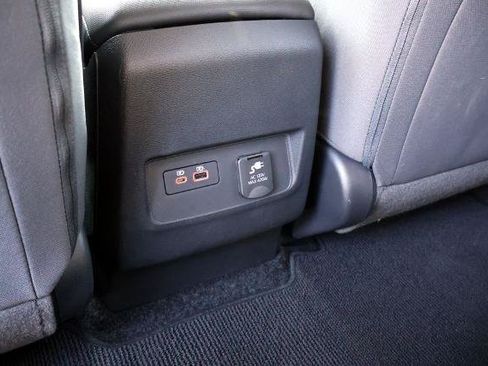 Certified 2024 Nissan Frontier SV w/ SV Convenience Package RWD image 14