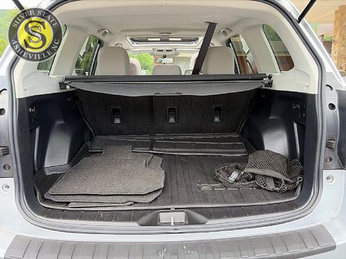 Used 2015 Subaru Forester 2.5i Premium w/ Protection Package #1 AWD/4WD image 29