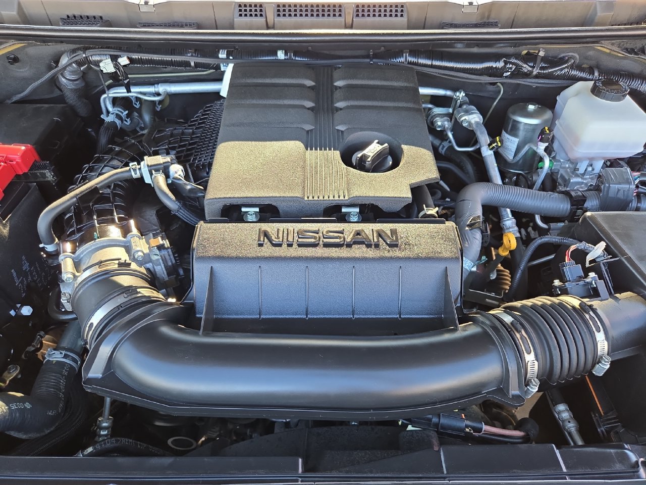 Certified 2025 Nissan Frontier SV RWD image 29