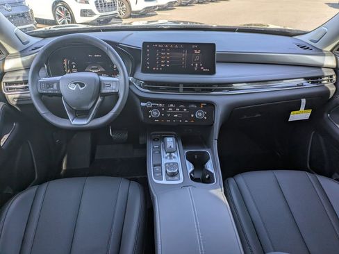 New 2026 INFINITI QX60 Luxe w/ Family Package image 17