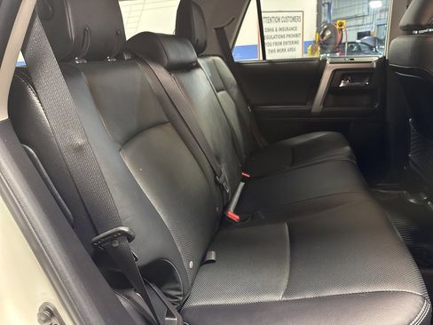 Used 2023 Toyota 4Runner Limited image 28