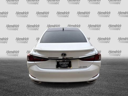 Used 2024 Lexus ES 350 Luxury w/ Accessory Package (Z1) image 9