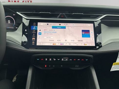 New 2026 Jeep Cherokee Limited AWD/4WD image 24