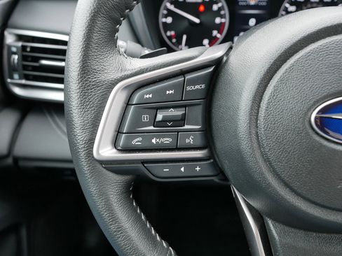 Certified 2025 Subaru Outback Limited image 31