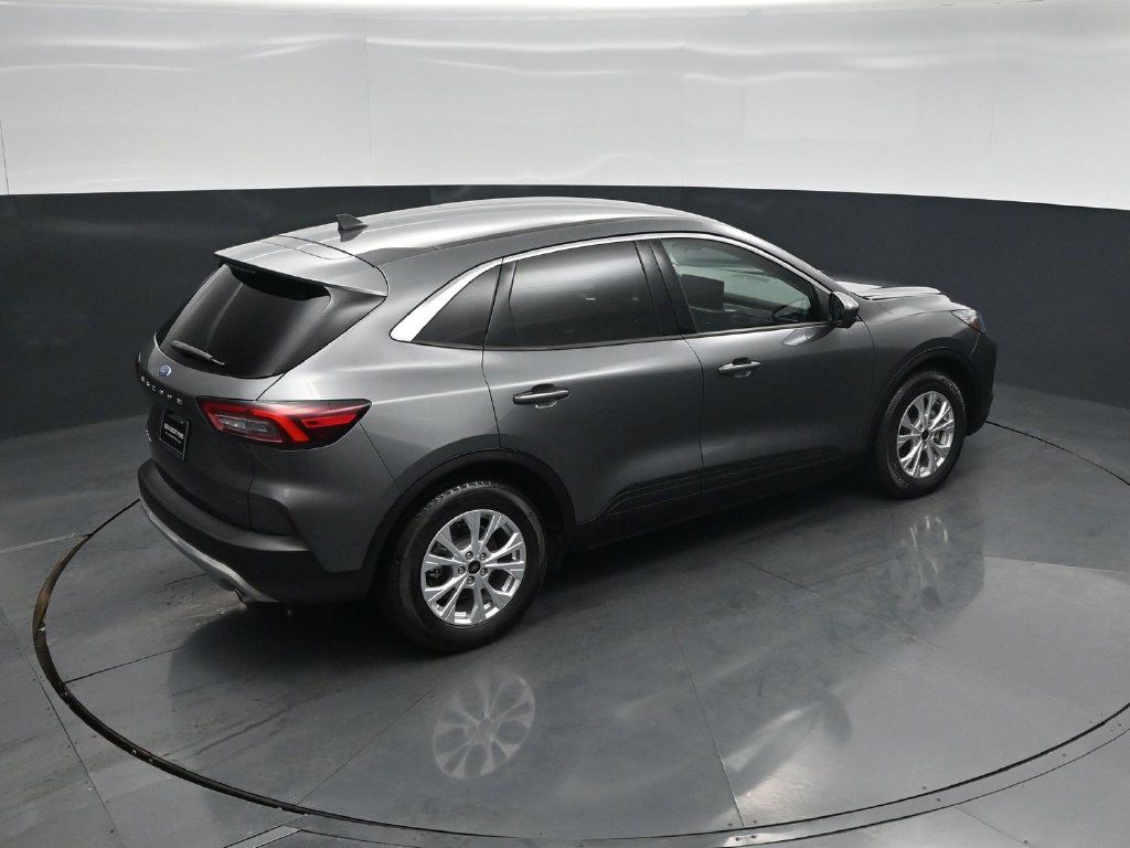 Certified 2023 Ford Escape Active w/ Tech Pack #2 FWD image 42
