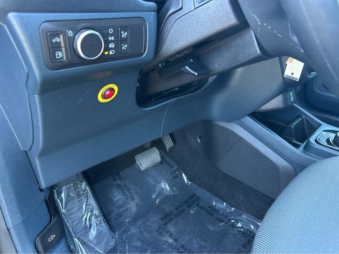 Used 2022 Ford Maverick XL image 29