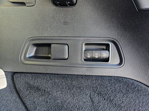 New 2026 Mercedes-Benz GLS 450 4MATIC image 42