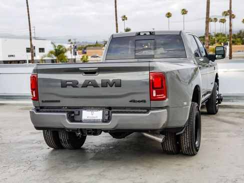 New 2026 RAM 3500 Laramie AWD/4WD image 9