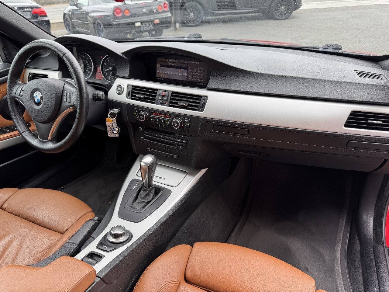 Used 2007 BMW 328i Convertible RWD image 13