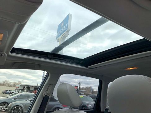 Used 2014 Subaru Forester 2.5i Touring image 15