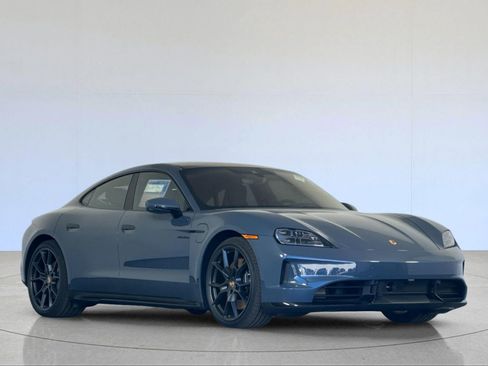 New 2026 Porsche Taycan GTS image 10