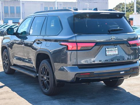 New 2026 Toyota Sequoia Limited AWD/4WD image 7