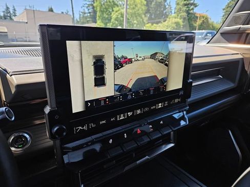 Used 2025 GMC Hummer EV 2X AWD/4WD image 35
