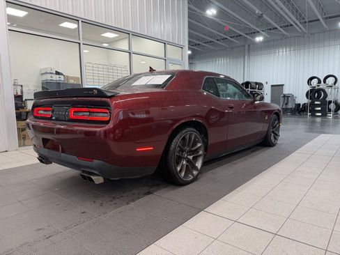 Used 2021 Dodge Challenger R/T Scat Pack RWD image 6