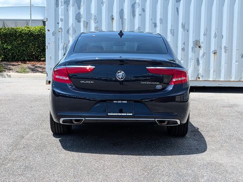 Used 2017 Buick LaCrosse Essence w/ Sun and Shade Package FWD image 5