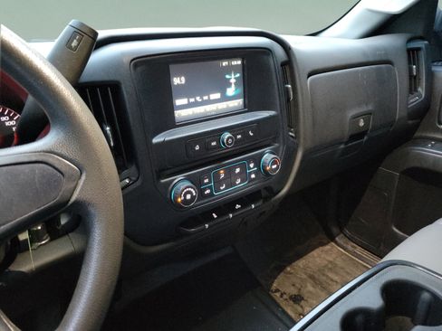 Used 2019 GMC Sierra 1500 Limited w/ Sierra Convenience Package RWD image 21