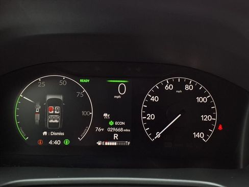 Used 2025 Honda CR-V Sport image 28