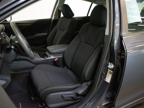 Used 2024 Subaru Legacy AWD/4WD image 18