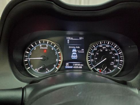 Used 2019 INFINITI Q50 Luxe w/ Essential Package (3.0T Luxe) AWD/4WD image 30
