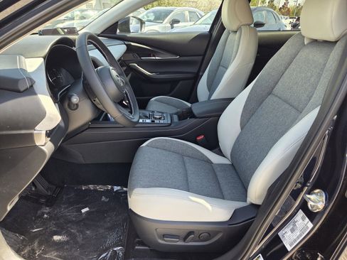 New 2026 MAZDA CX-30 Aire Edition image 3