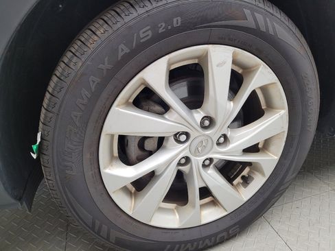 Used 2019 Hyundai Tucson Value AWD/4WD image 31