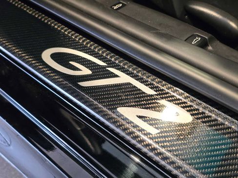 Used 2002 Porsche 911 GT2 RWD image 20