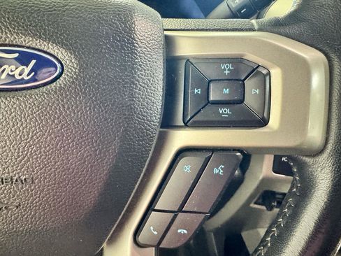 Used 2021 Ford F250 Lariat AWD/4WD image 28