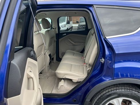 Used 2015 Ford Escape SE w/ Equipment Group 201A image 16