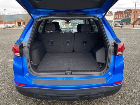 Used 2024 Chevrolet Equinox LS w/ LS Convenience Package image 18