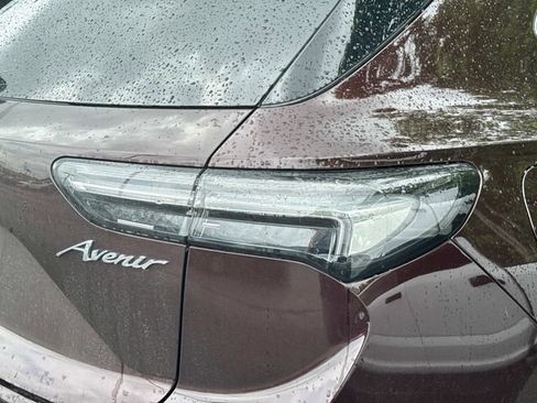 Used 2023 Buick Envision Avenir FWD image 12
