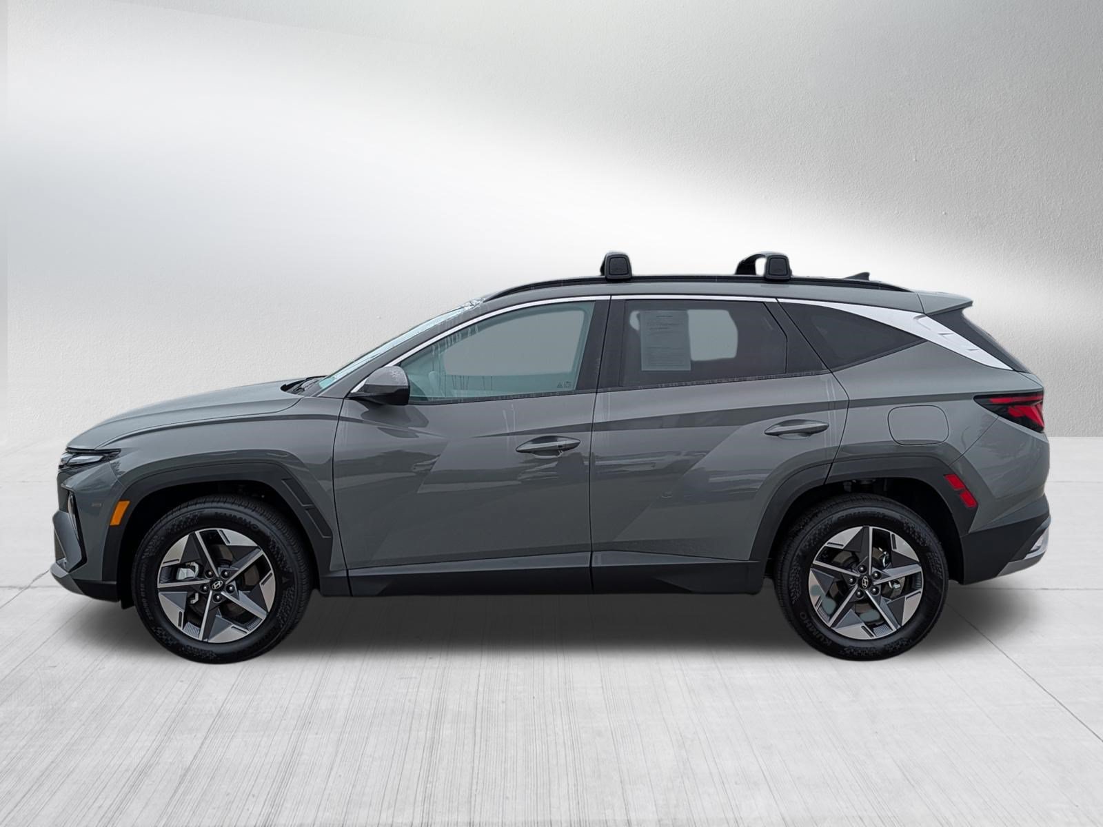 Certified 2026 Hyundai Tucson SEL Plus AWD/4WD image 4