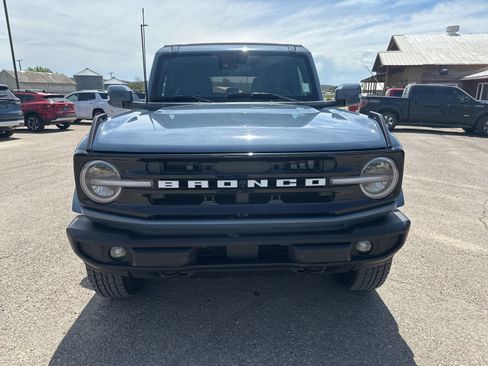 Used 2023 Ford Bronco Outer Banks AWD/4WD image 2