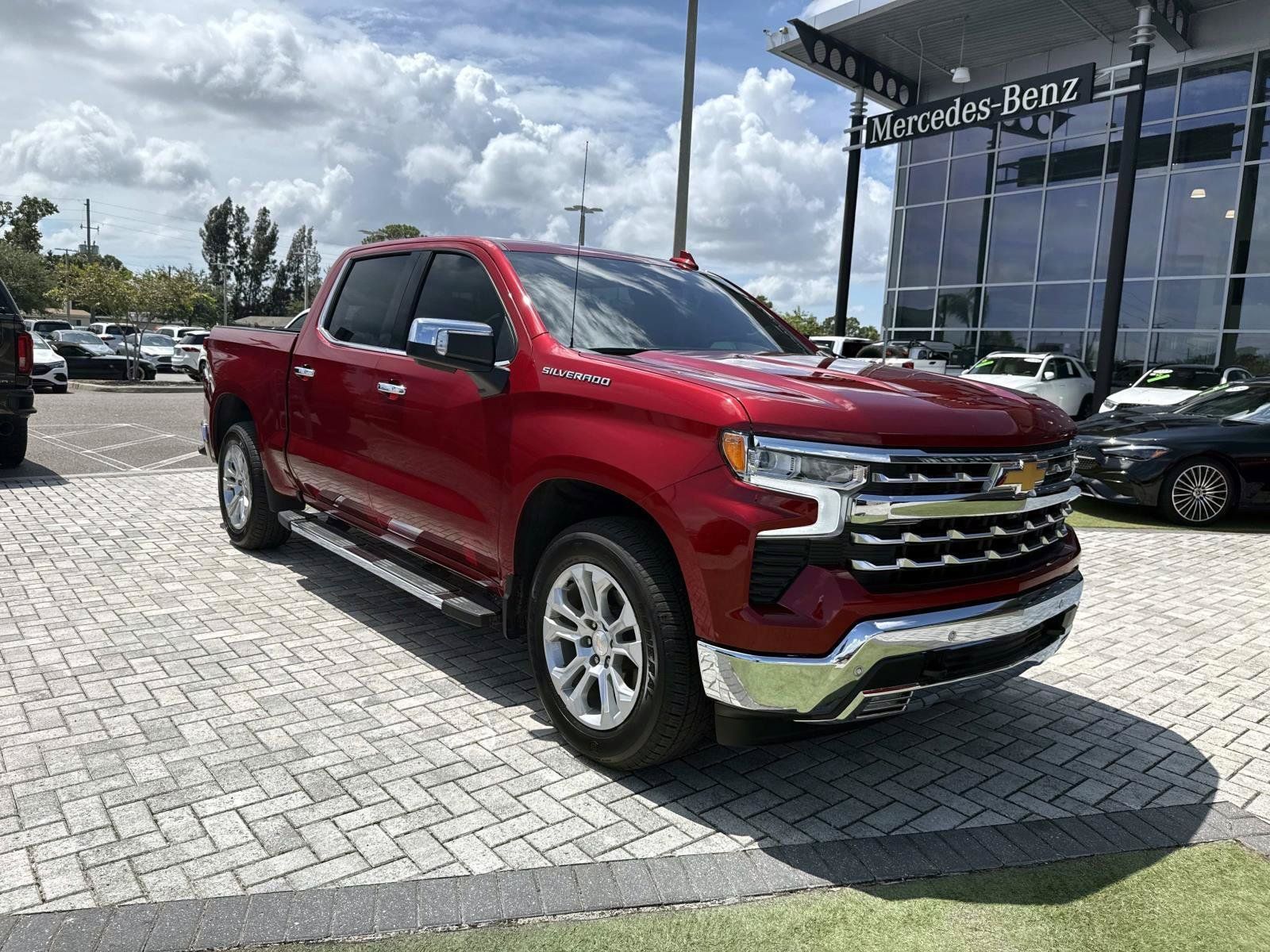 Used 2025 Chevrolet Silverado 1500 LTZ w/ LTZ Premium Package RWD image 7