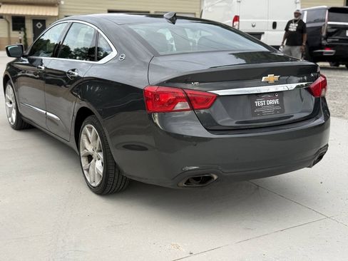 Used 2019 Chevrolet Impala Premier FWD image 11