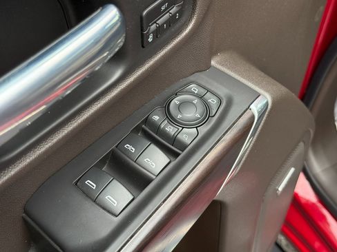 Used 2020 GMC Sierra 2500 SLT w/ SLT Convenience Package image 24