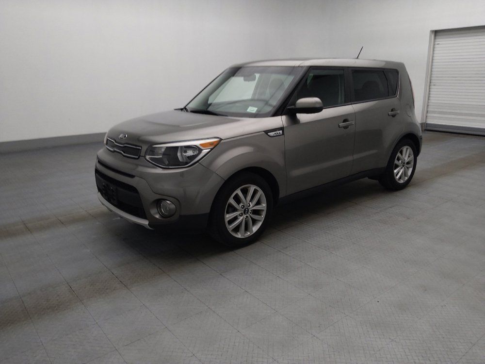 Used 2018 Kia Soul + FWD image 2
