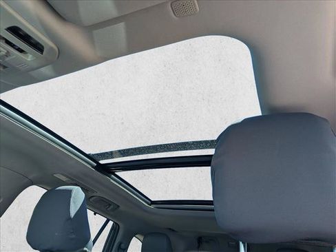 Used 2021 Toyota Highlander Platinum AWD/4WD image 17