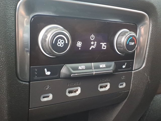 Certified 2024 Chevrolet Tahoe High Country AWD/4WD image 17