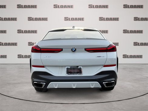 Certified 2024 BMW X6 xDrive40i w/ Premium Package image 4