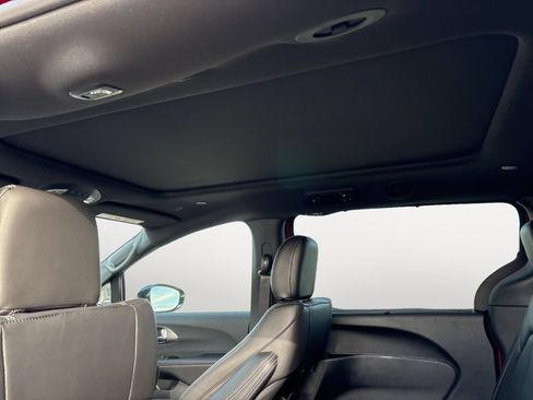 New 2026 Chrysler Pacifica Select w/ S Appearance Package FWD image 28