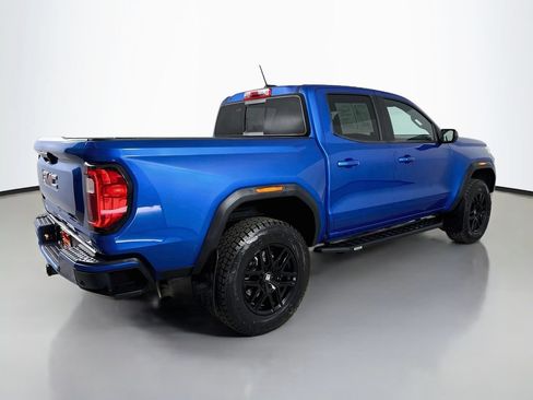 Certified 2023 GMC Canyon AT4 w/ AT4 Premium Package AWD/4WD image 8