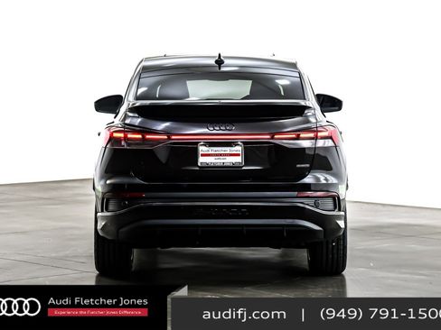 Used 2023 Audi Q4 e-tron Premium Plus w/ Premium Plus image 5