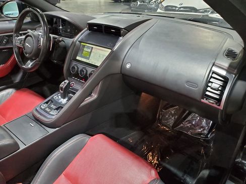 Used 2021 Jaguar F-TYPE R AWD/4WD image 13
