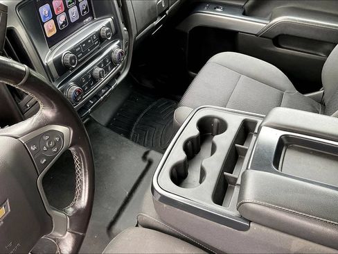 Used 2018 Chevrolet Silverado 1500 LT w/ All Star Edition AWD/4WD image 22