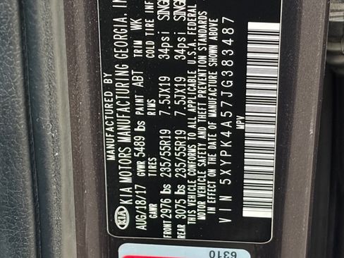 Used 2018 Kia Sorento SX FWD image 12